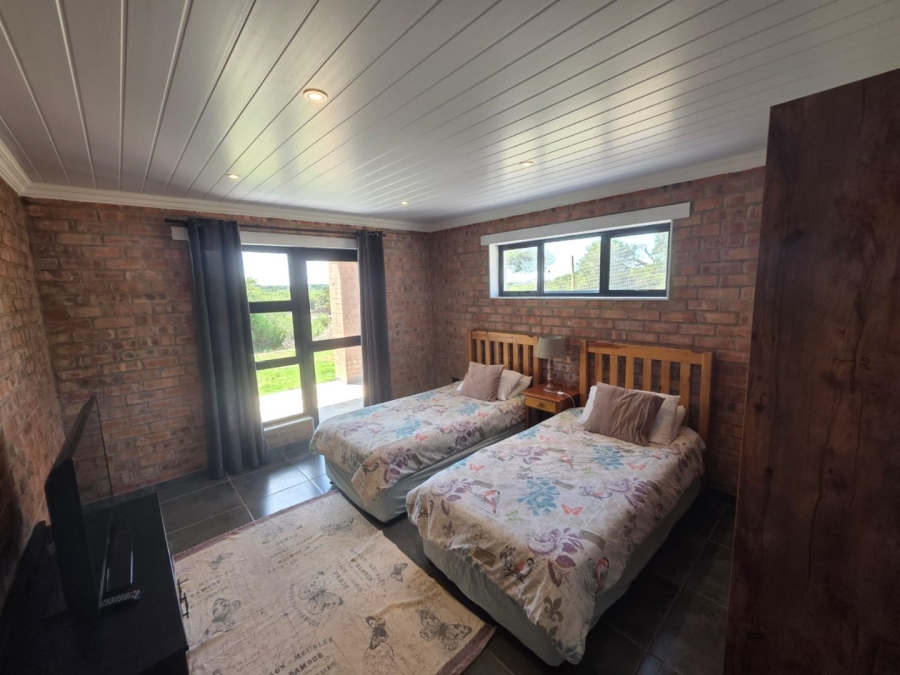 3 Bedroom Property for Sale in Paradise Beach Eastern Cape